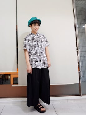 「しまむら（シマムラ）のアイテム（サンダル）」を使った、河崎良侑(りょう)さん（メンズ・166cm）の夏コーディネート