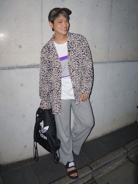 ヒョウ柄開襟シャツを使ったメンズ人気ファッションコーディネート Wear