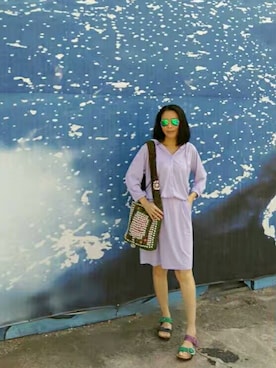 「Macanna（マカナ）のアイテム」を使った、Ada Ngさん（レディース・157cm）の夏コーディネート