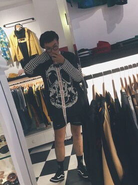 羅偉さんのコーディネート