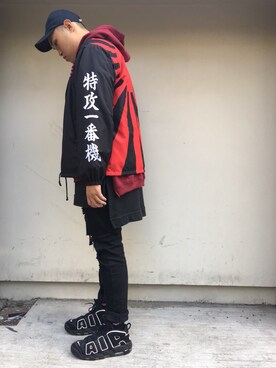 羅偉さんのコーディネート