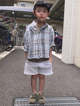 「CIAOPANIC TYPY（チャオパニックティピー）のアイテム（シャツ/ブラウス、ブルー系）」を使った、ke-toさん（キッズ・100cm）の秋コーディネート
