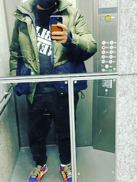 「Sacai（サカイ）のアイテム（ダウンジャケット/コート）」を使った、コーダイさん（メンズ・178cm）の冬コーディネート