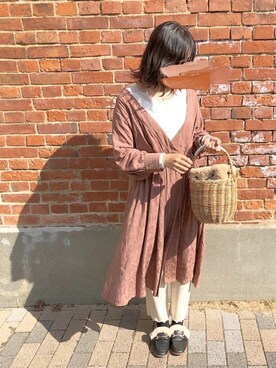 「リブニットパンツ」｜「アイテム（サンダル）」を使った、mさん（レディース・162cm）の秋コーディネート