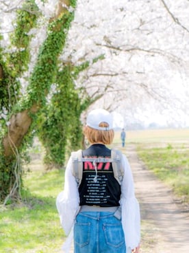 「MONKI（モンキ）のアイテム（ピアス（両耳用））」を使った、なを。さん（レディース・175cm）の春コーディネート