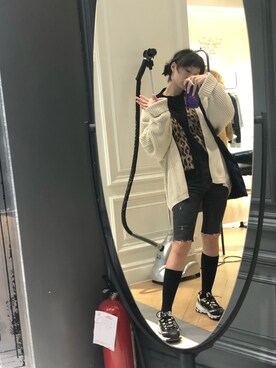 「PULL&BEAR（プルアンドベア）のアイテム（ニット/セーター、ベージュ系）」を使った、JAMINさん（レディース・166cm）の冬コーディネート