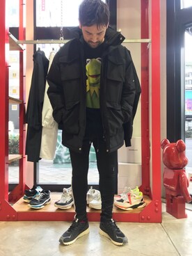 「WHITELAND（ホワイトランド）のアイテム（ミリタリージャケット）」を使った、LHP大阪店 嶋村さん（メンズ・176cm）の冬コーディネート