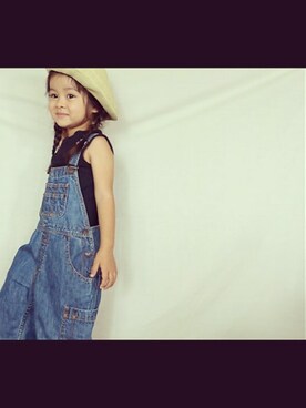 「Levi's（リーバイス）のアイテム（サロペット/オーバーオール）」を使った、a_coordinateさん（キッズ・100cm）の夏コーディネート