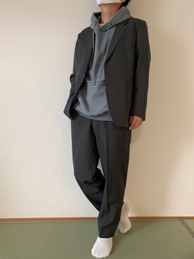 「ユニクロU」｜「アイテム（スラックス）」を使った、zubolazさん（メンズ・168cm）の冬コーディネート
