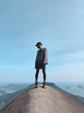 「and wander（アンドワンダー）のアイテム（カバーオール）」を使った、にあさん（メンズ・173cm）の冬コーディネート
