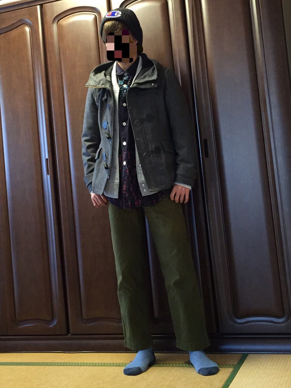 「#champion、#a.v.v、#commedesgarcons、McGREGOR、#danton」｜「a.v.vのアイテム（ダッフルコート、グレー系）」を使った、Davidsさん（メンズ・178cm）の冬コーディネートの1枚目の写真