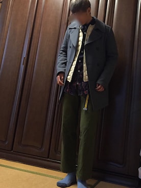 「FACTOTUM（ファクトタム）のアイテム（ピーコート）」を使った、Davidsさん（メンズ・178cm）の春コーディネート