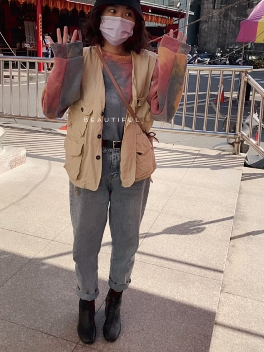 「NOのアイテム（その他アウター、ベージュ系）」を使った、HSUさん（レディース・159cm）の春コーディネートの1枚目の写真