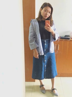 「earth music&ecology（アースミュージックアンドエコロジー）のアイテム（トップス、ブラック系）」を使った、sayochinさん（レディース・158cm）の春コーディネート
