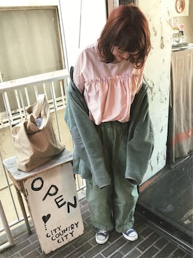 「ヒザデルパンツ」｜sakiさん（レディース・162cm）の春コーディネート