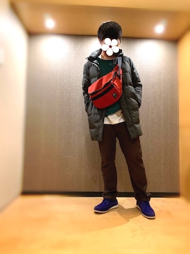 「チャイハネ（チャイハネ）のアイテム（Tシャツ/カットソー）」を使った、あちきとメイさん（メンズ・176cm）の冬コーディネート