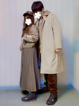 「ノースフェイス」｜「アイテム（ステンカラーコート）」を使った、あちきとメイさん（メンズ・176cm）の冬コーディネート