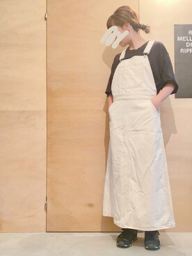 「folka（フォルカ）の【folka（フォルカ）】ロングサロペットスカート（サロペット/オーバーオール）」を使った、メトさん（レディース・155cm）の夏コーディネート