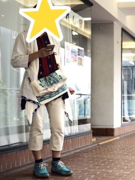 「チャイハネ（チャイハネ）のアイテム（その他トップス）」を使った、YUKIさん（メンズ・171cm）の春コーディネート