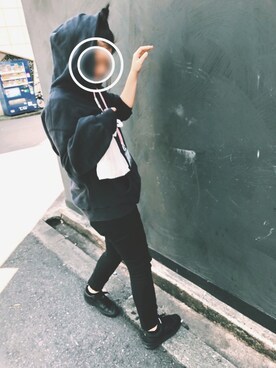 「GAP（ギャップ）のアイテム（パーカー、ブルー系）」を使った、amiさん（レディース・162cm）の春コーディネート