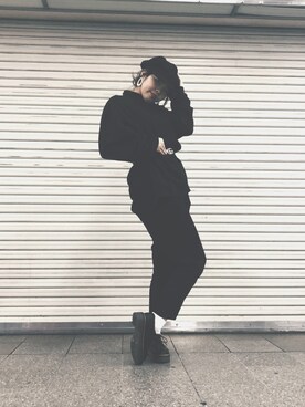 「GU（ジーユー）のアイテム（キャスケット、ブラック系）」を使った、amiさん（レディース・162cm）の秋コーディネート