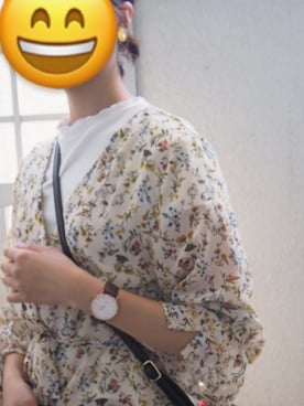 「おおぶりピアス」｜「アイテム（アナログ腕時計）」を使った、だるまさん（レディース・168cm）の春コーディネート