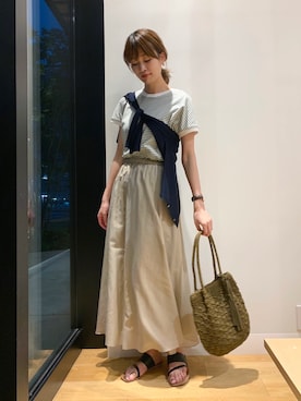 「RODE SKO（ロデスコ）のMARIA タッセルペーパーショルダー（ショルダーバッグ）」を使った、IKUさん（レディース・161cm）の春コーディネート