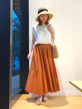 「ペーパーバッグ」｜「アイテム（帽子）」を使った、IKUさん（レディース・161cm）の夏コーディネート