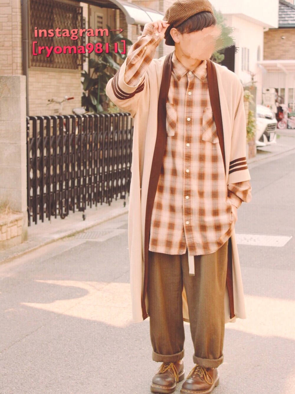 「お洒落さんとつながりたい、シンプルコーデ、はるコーデ、古着、古着コーデ、ootd、carhartt、ガチャベルト、Dr.Martens、スラックス」｜「usedのアイテム（ハンチング/ベレー帽、ブラウン系）」を使った、はるさん（メンズ・172cm）の冬コーディネートの1枚目の写真