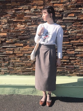 「BEAMS（ビームス）のアイテム（イヤリング）」を使った、テンテンさん（レディース・159cm）の冬コーディネート