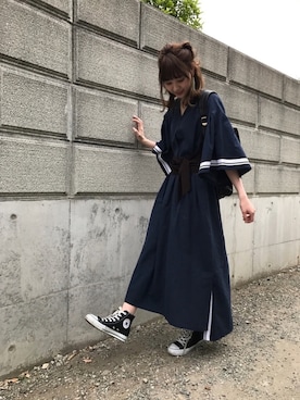 「SHENERYのアイテム（ワンピース、ブルー系）」を使った、小林 ひかる さん（レディース・164cm）の夏コーディネート