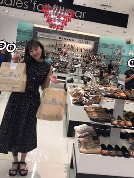 「ユニクロU」｜「アイテム（ワンピース/ドレス）」を使った、小林 ひかる さん（レディース・164cm）の秋コーディネート