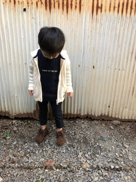 「秋冬」｜「アイテム（その他アウター）」を使った、みなむしこさん（キッズ・90cm）の秋コーディネート