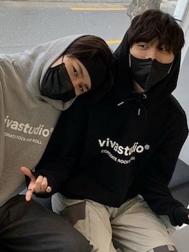 「VIVASTUDIO（ビバスタジオ）のアイテム」を使った、vivastudioさん（メンズ・180cm）の冬コーディネート