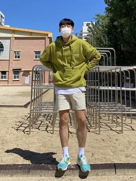 「アイテム（パーカー、グリーン系）」を使った、vivastudioさん（メンズ・183cm）の夏コーディネート