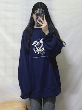 Fine The(ファインザ)の「CUBE WINDOWS LOGO CREWNECK SWEATSHIRT Fine The(ファインザ)の「CUBE WINDOWS LOGO CREWNECK SWEATSHIRT