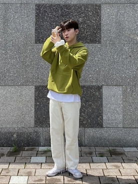「アイテム（パーカー、グリーン系）」を使った、vivastudioさん（メンズ・168cm）の秋コーディネート