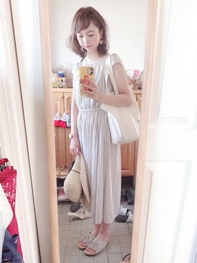 Natural Beauty Basic ナチュラルビューティベーシック の 割繊サテンギャザーワンピース ワンピース Wear