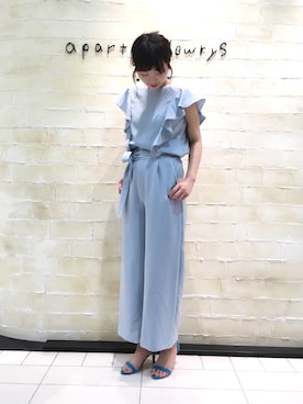 「アパートバイローリーズ」｜「アイテム（サロペット/オーバーオール）」を使った、arisa.さん（レディース・158cm）の春コーディネート