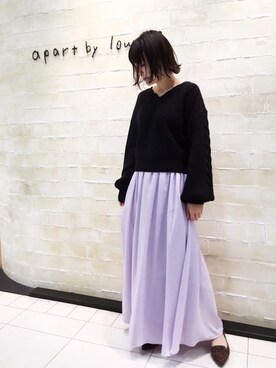 「アパートバイローリーズ」｜「アイテム（その他シューズ）」を使った、arisa.さん（レディース・158cm）の秋コーディネート
