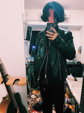 「フォロバ」｜「アイテム（ライダースジャケット）」を使った、NehaNさん（メンズ・168cm）の冬コーディネート