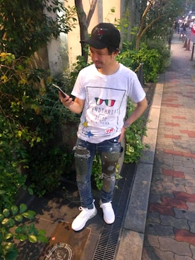 「roar（ロアー）のアイテム（帽子）」を使った、みねさん（メンズ・161cm）の春コーディネート