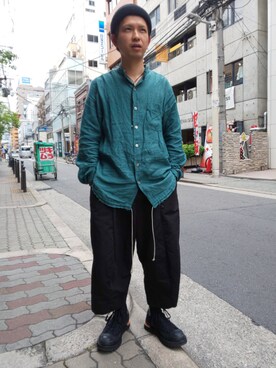 「ISAMU KATAYAMA BACKLASH（イサムカタヤマバックラッシュ）のアイテム（シャツ/ブラウス）」を使った、みねさん（メンズ・161cm）の夏コーディネート