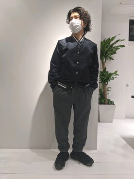 「MAISON KITSUNE」｜「アイテム（ブルゾン）」を使った、みねさん（メンズ・161cm）の秋コーディネート
