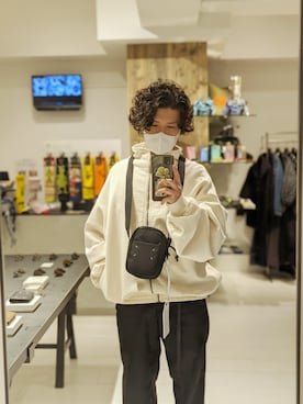 「NAISSANCE（ネサンス）のアイテム（トップス）」を使った、みねさん（メンズ・161cm）の冬コーディネート