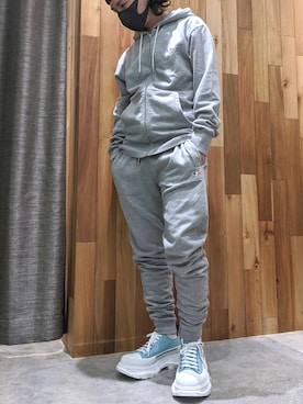 「Maison Kitsune（メゾンキツネ）のアイテム」を使った、みねさん（メンズ・161cm）の春コーディネート