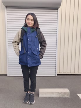 「go slow caravan（ゴースローキャラバン）のアイテム（マウンテンパーカー）」を使った、ゆーりさん（レディース・153cm）の冬コーディネート