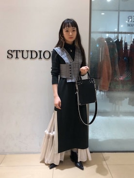 「TAN（タン）のアイテム」を使った、さきさん（レディース・156cm）の秋コーディネート