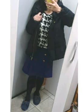 「リバーシブル」｜「アイテム（モカシン/デッキシューズ）」を使った、ちょびさん（レディース・150cm）の冬コーディネート