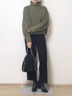 「STELLA McCARTNEY（ステラマッカートニー）のMINI TOTE（トートバッグ）」を使った、Mayさん（レディース・158cm）の冬コーディネート